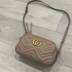 G marmont beige crossbody