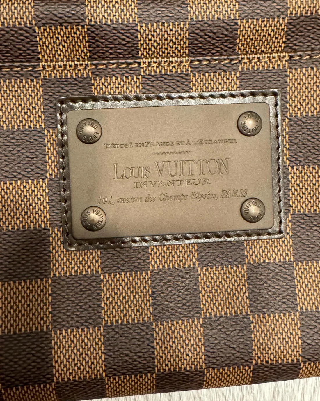 Louis Vuitton Brooklyn Bumbag - Image 3