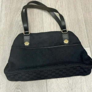 Gucci black charmy shoulder bag