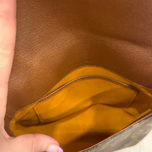 Alternative view of Louis Vuitton Musetta