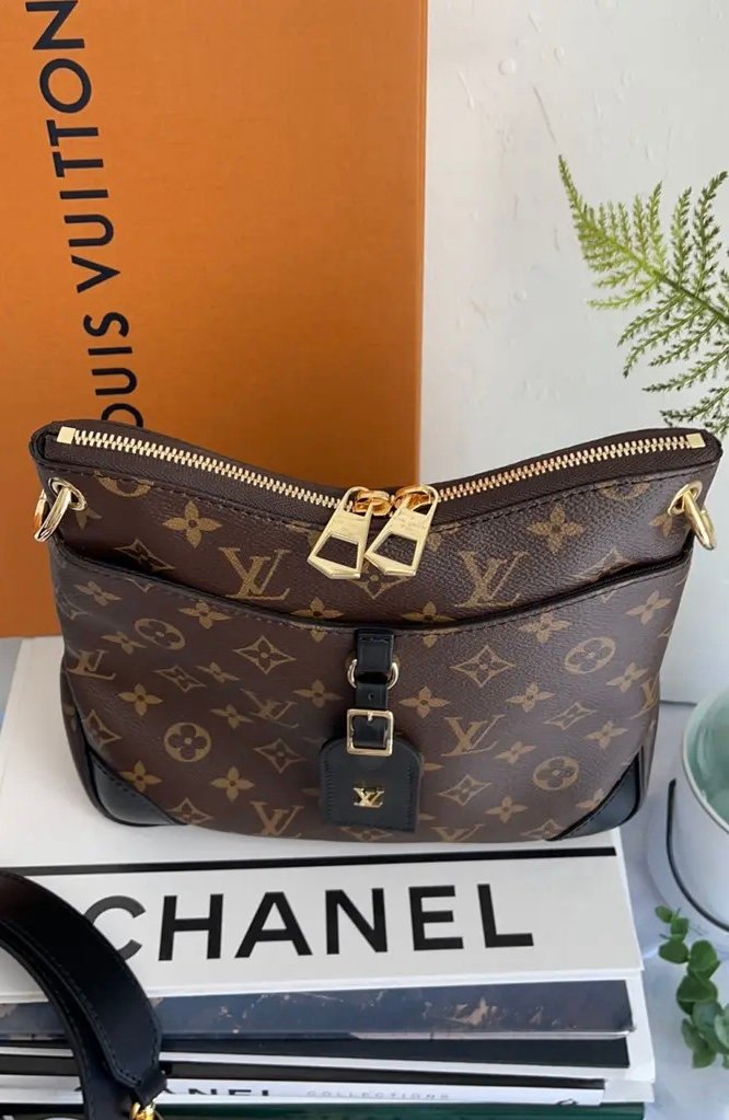 Luis Vuitton Odéon handbag MM - Image 9