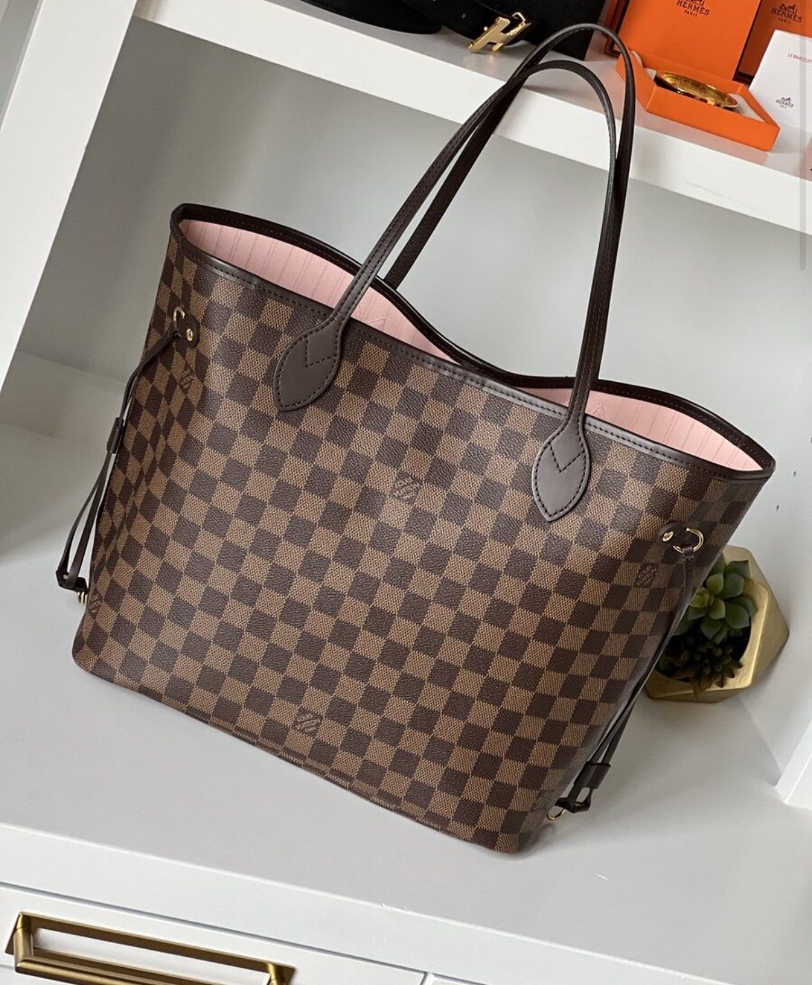 Louis Vuitton Neverfull MM Damier Ebene Rose Ballerine - Image 2