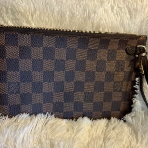 LOUIS VUITTON DAMIER EBENE NEVERFULL MM Pouch