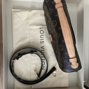 Alternative view of Authentic Louis Vuitton Pochette Metis Monogram