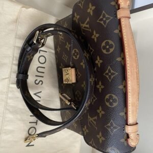 Authentic Louis Vuitton Pochette Metis Monogram