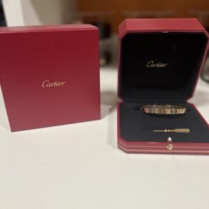 Cartier LOVE bracelet, classic model - Size 17 - Comes in original box w/receipt