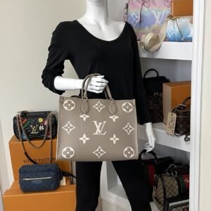 Alternative view of Louis Vuitton OnTheGo MM Monogram Empreinte Turtledove Cream