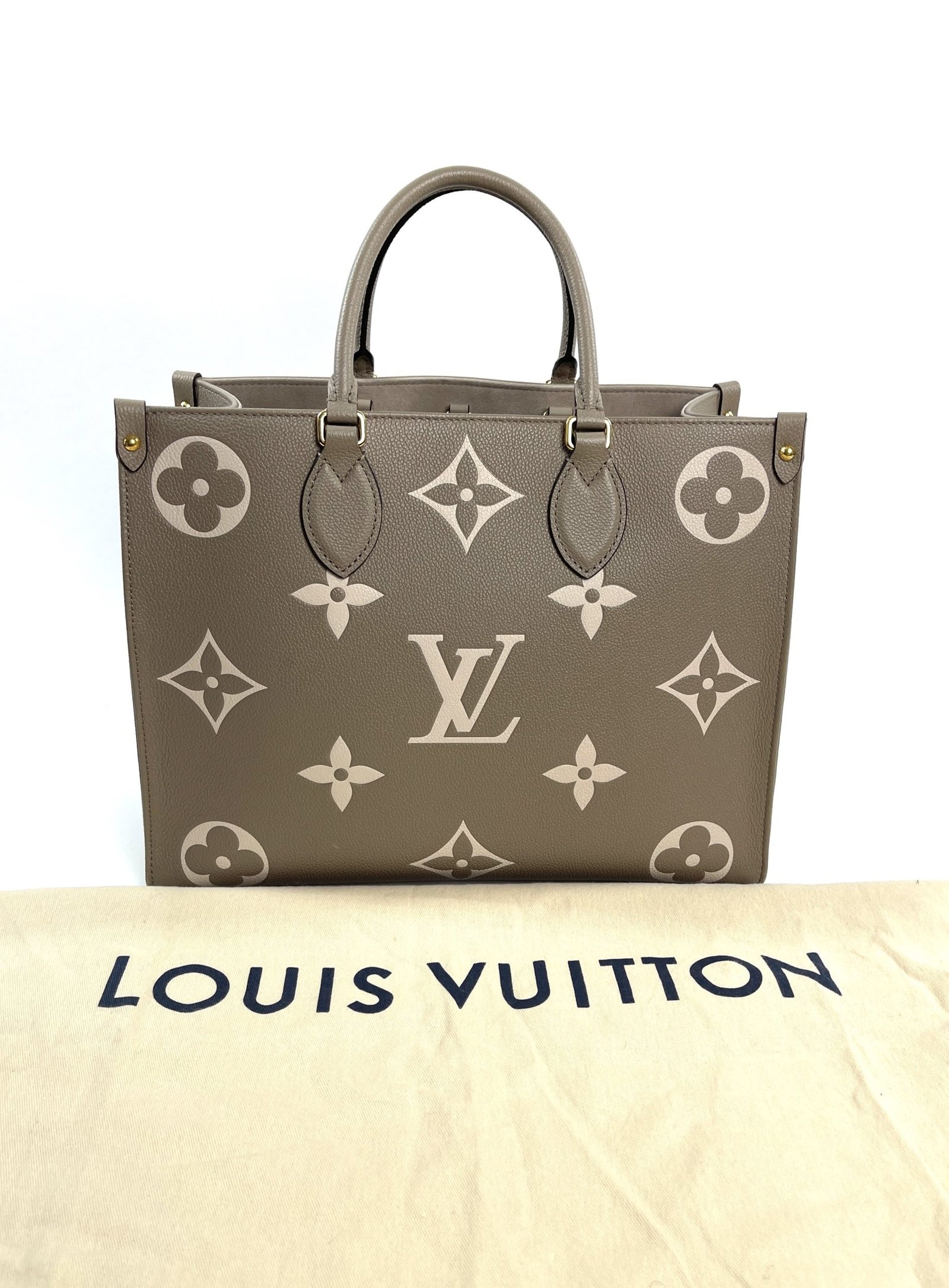 Louis Vuitton OnTheGo MM Monogram Empreinte Turtledove Cream - Image 4