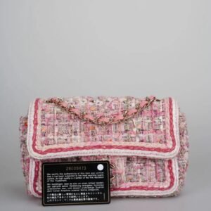 Chanel T Timeless/classique tweed handbag