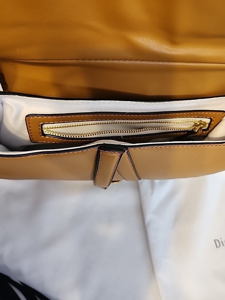 Christian Dior Medium Saddle Bag with purse strap and riding strap. - Image 10