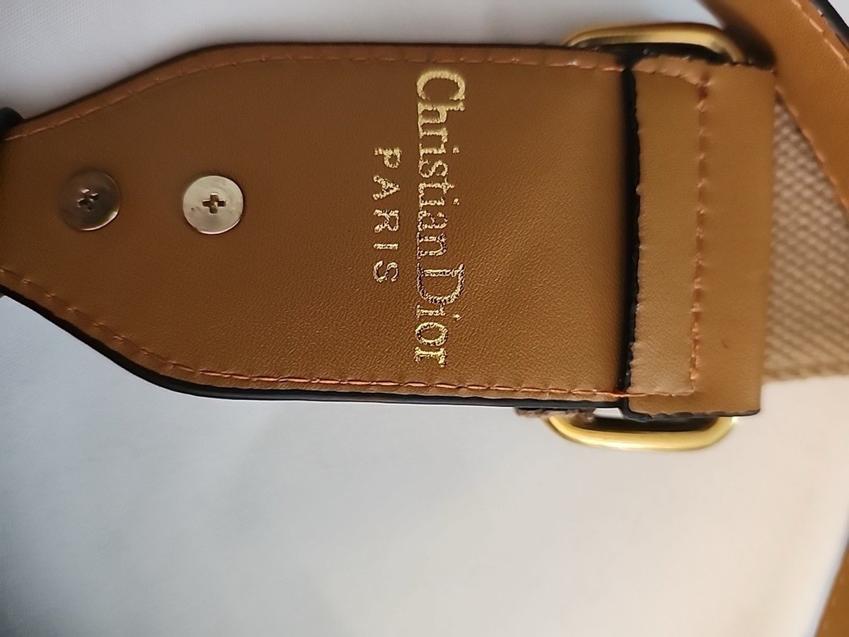 Christian Dior Medium Saddle Bag with purse strap and riding strap. - Image 12