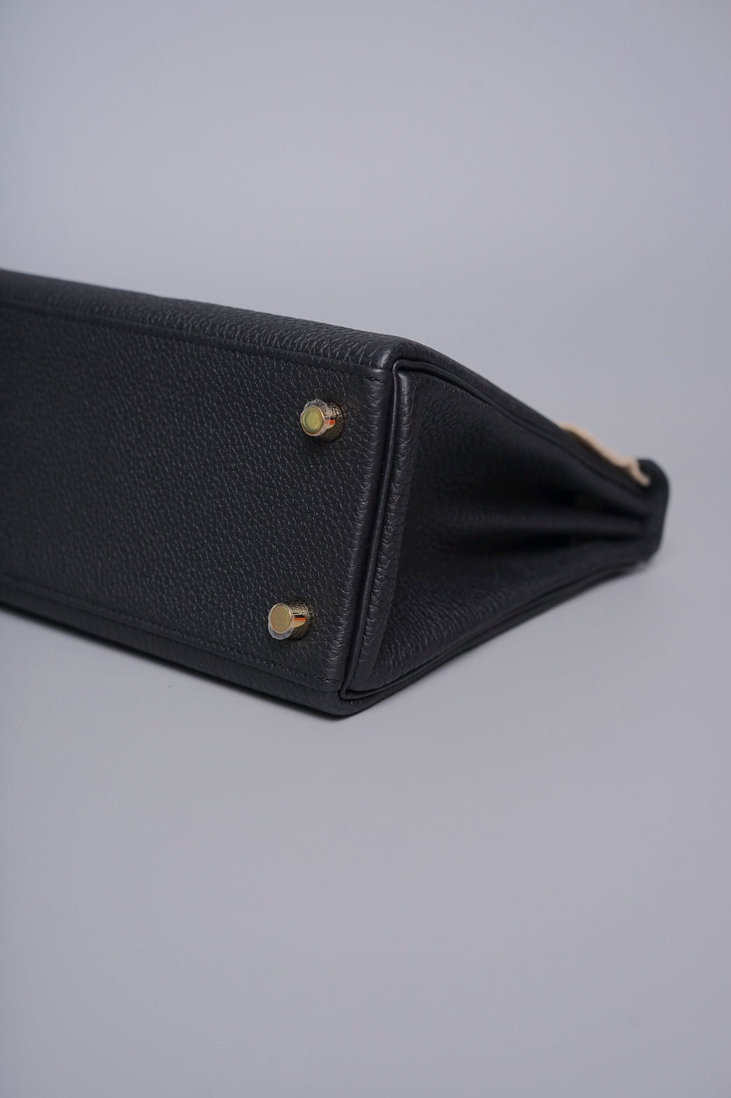 Hermes Kelly 25 in Noir Togo Phw (Brand New) - Image 3