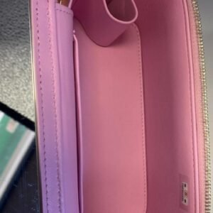 Authentic CHANEL Bubblegum Pink Sweet Heart Vanity Case with Chain Strap 23P - Image 5