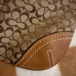 Coach Soho Signature Mini Drawstring Bucket
Bag Wristlet Pouch RARE Vintage Y2K - Image 3