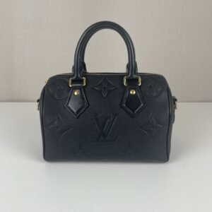 Louis Vuitton Speedy 20 bag in black embossed leather - Image 13