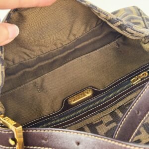 Fendi Vintage Gold Zucca Baguette Shoulder Bag - Image 7
