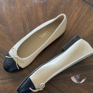 size 36EU NIB CHANEL Beige Lambskin Cap Toe Ballerina Flats w/ receipt - Image 5