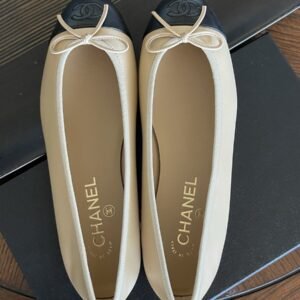 size 36EU NIB CHANEL Beige Lambskin Cap Toe Ballerina Flats w/ receipt - Image 7