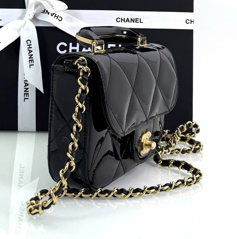 Metallic Mirror Calfskin Top Handle Clutch With Chain Black - Image 2