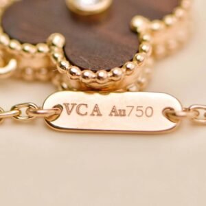 Van Cleef & Arpels Alhambra 2012 Holiday Pendant Necklace Letterwood - Image 13